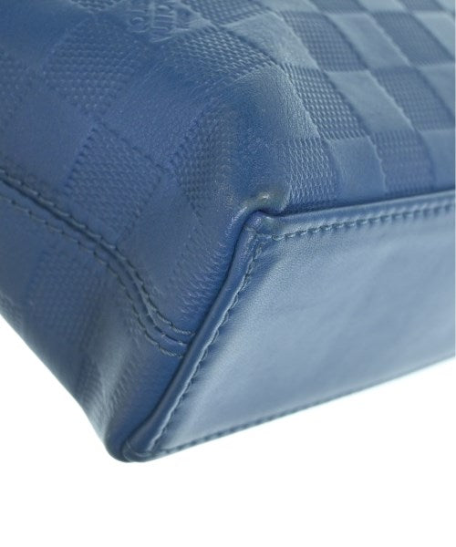 LOUIS VUITTON กระเป๋าธุรกิจ