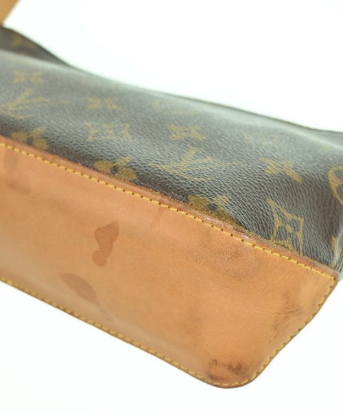 LOUIS VUITTON กระเป๋าสะพาย