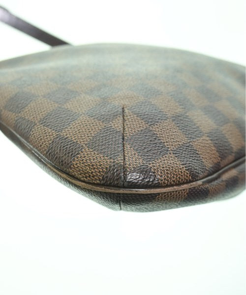 LOUIS VUITTON กระเป๋าสะพาย
