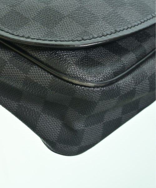 LOUIS VUITTON กระเป๋าสะพาย