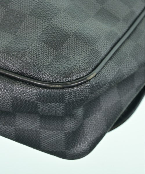 LOUIS VUITTON กระเป๋าสะพาย