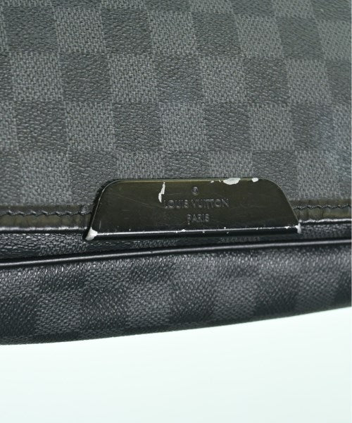 LOUIS VUITTON กระเป๋าสะพาย