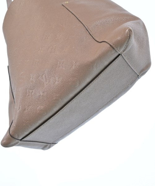LOUIS VUITTON กระเป๋าสะพาย