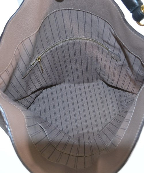 LOUIS VUITTON กระเป๋าสะพาย