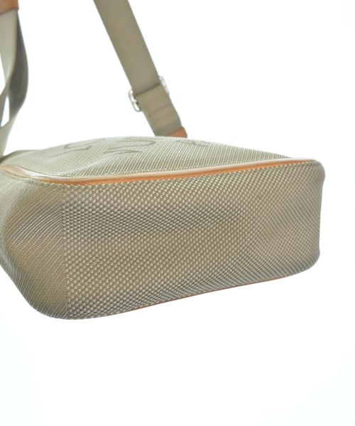 LOUIS VUITTON กระเป๋าสะพาย
