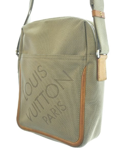 LOUIS VUITTON กระเป๋าสะพาย