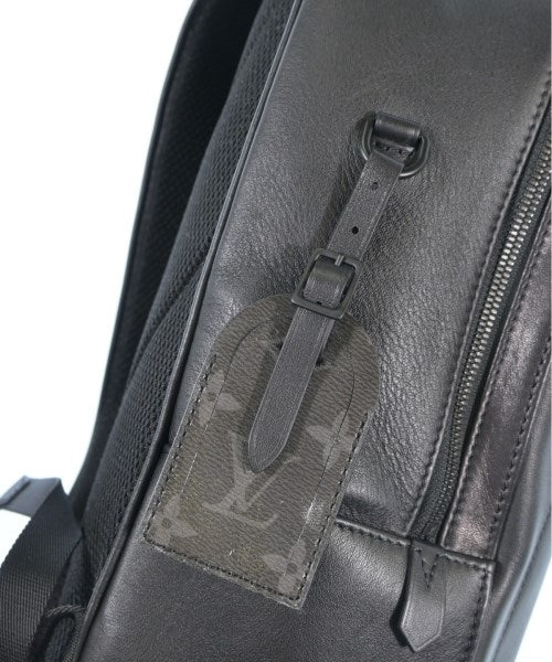 LOUIS VUITTON เป้สะพายหลัง