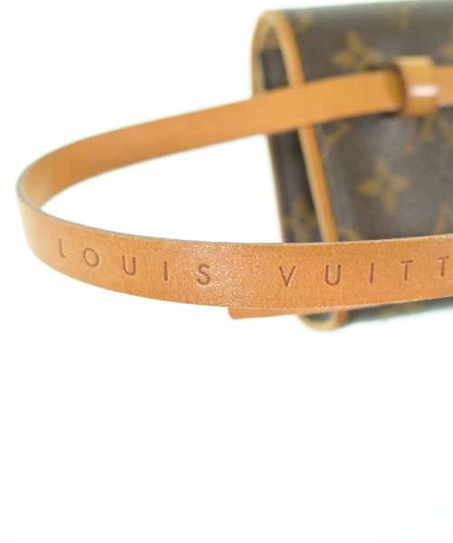 LOUIS VUITTON กระเป๋าสะพาย