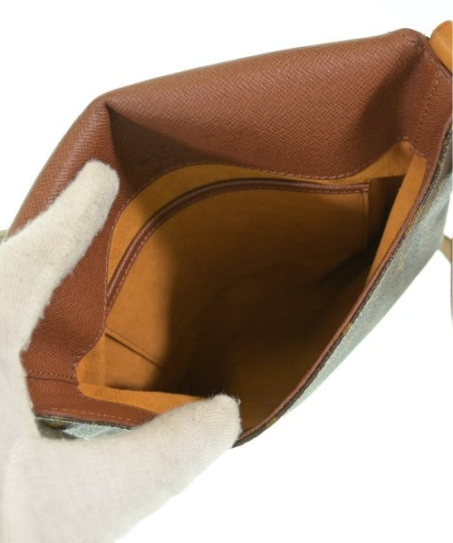 LOUIS VUITTON กระเป๋าสะพาย