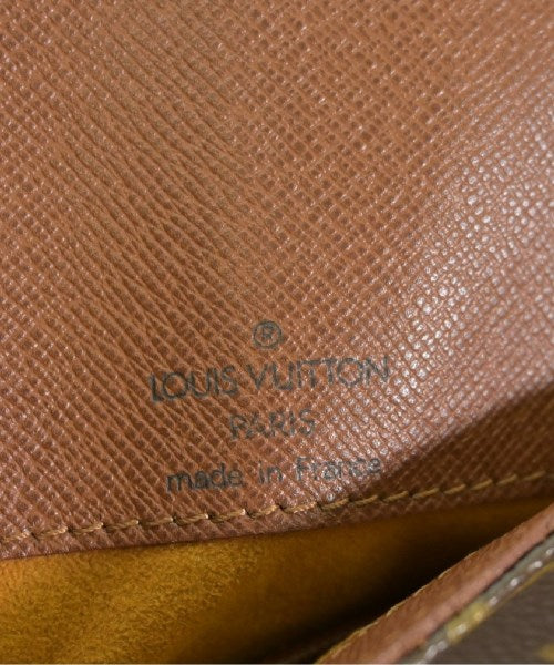 LOUIS VUITTON กระเป๋าสะพาย