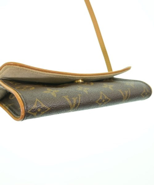 LOUIS VUITTON กระเป๋าสะพาย