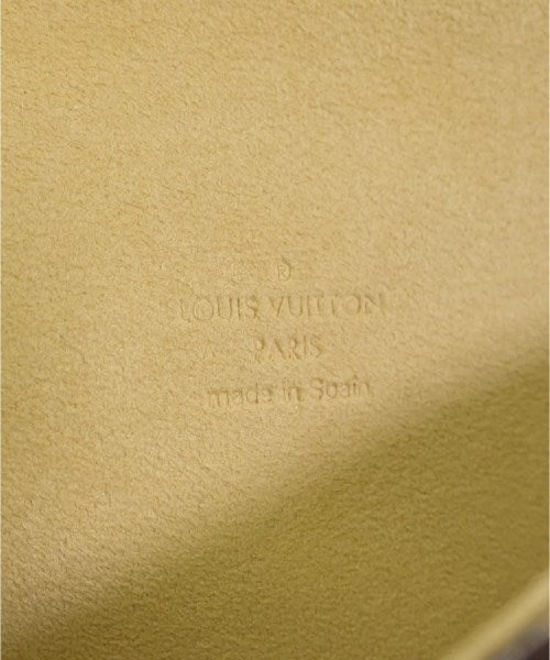 LOUIS VUITTON กระเป๋าสะพาย