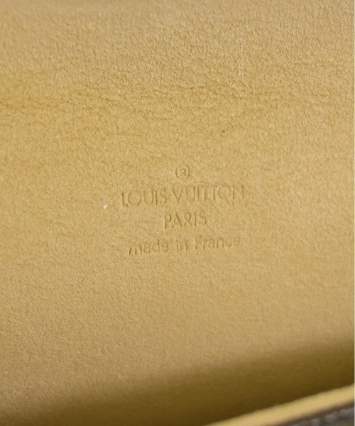 LOUIS VUITTON กระเป๋าสะพาย