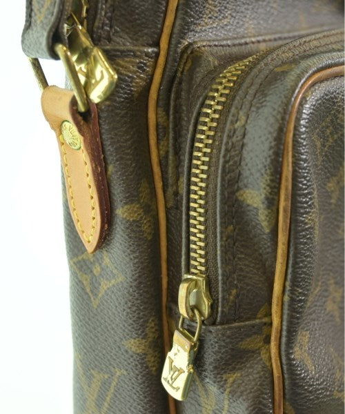 LOUIS VUITTON กระเป๋าสะพาย