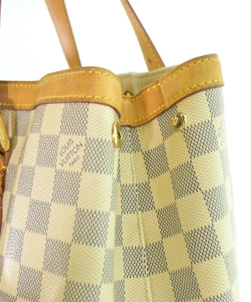 LOUIS VUITTON กระเป๋าสะพาย