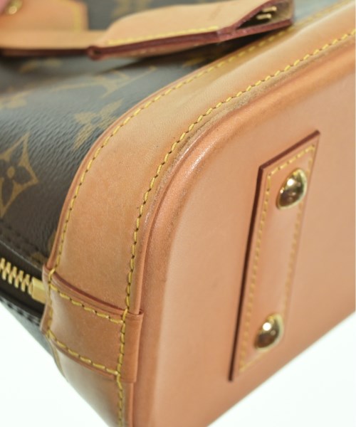 LOUIS VUITTON กระเป๋าสะพาย