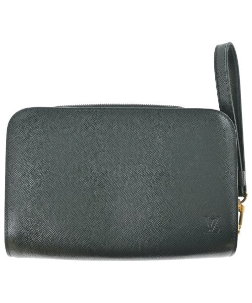 LOUIS VUITTON คลัตช์
