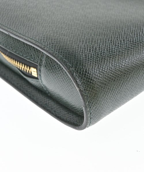 LOUIS VUITTON คลัตช์