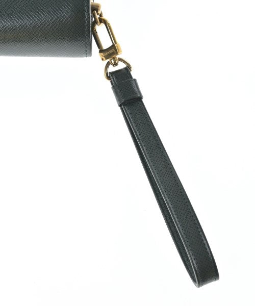 LOUIS VUITTON คลัตช์