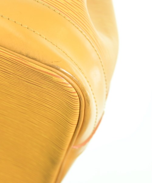 LOUIS VUITTON กระเป๋าสะพาย