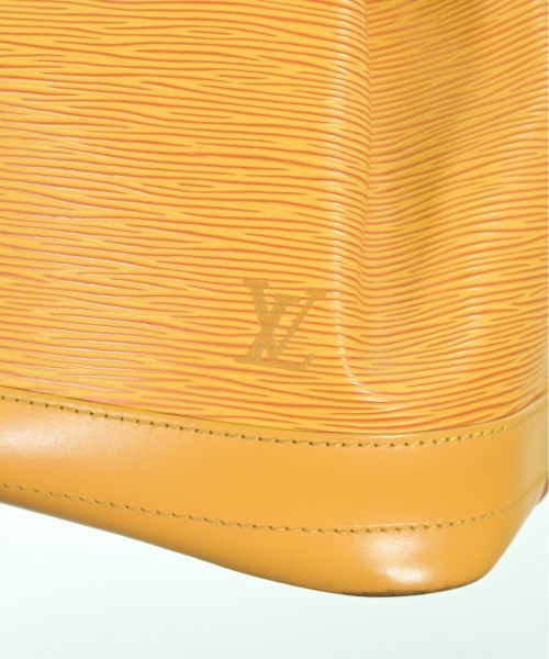 LOUIS VUITTON กระเป๋าสะพาย