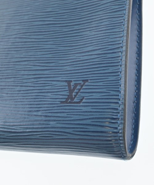 LOUIS VUITTON กระเป๋า