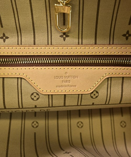 LOUIS VUITTON กระเป๋าถือขนาดใหญ่