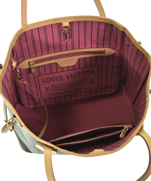 LOUIS VUITTON กระเป๋าถือขนาดใหญ่