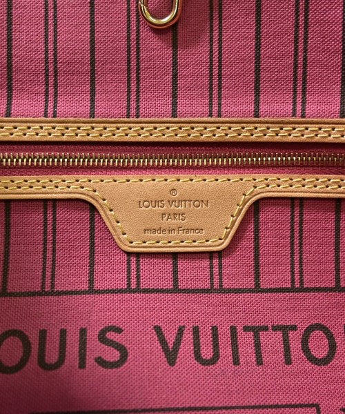 LOUIS VUITTON กระเป๋าถือขนาดใหญ่