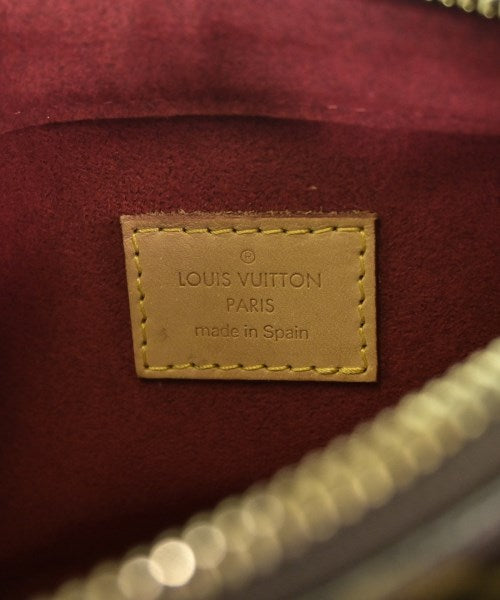 LOUIS VUITTON กระเป๋าสะพาย