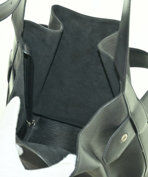LOUIS VUITTON กระเป๋าสะพาย