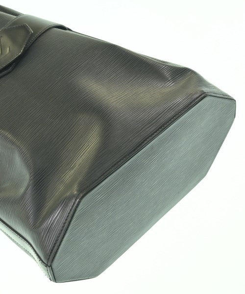 LOUIS VUITTON กระเป๋าสะพาย