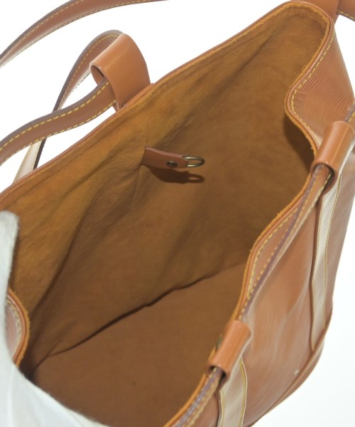 LOUIS VUITTON กระเป๋าสะพาย