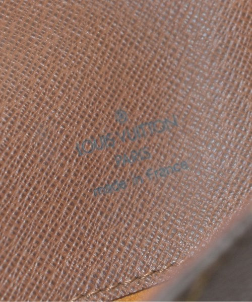 LOUIS VUITTON กระเป๋าสะพาย