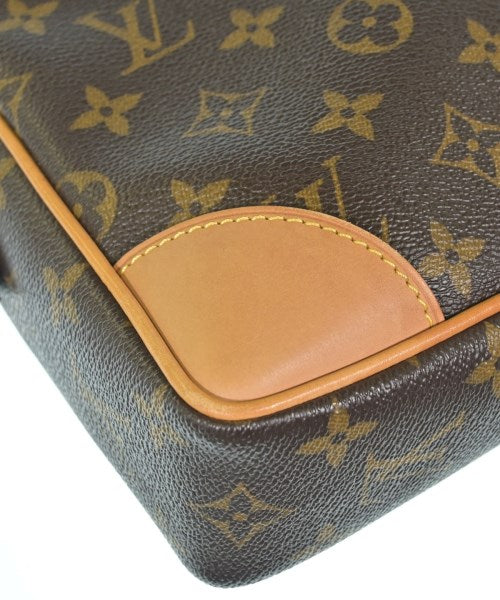 LOUIS VUITTON กระเป๋าธุรกิจ