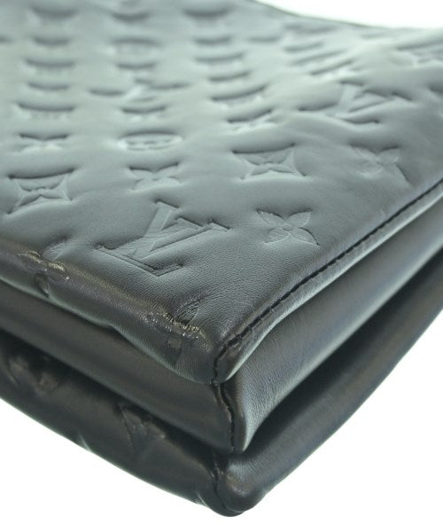 LOUIS VUITTON กระเป๋าสะพาย
