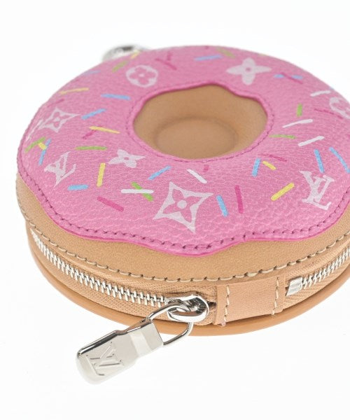 LOUIS VUITTON เครื่องประดับบนกระเป๋า