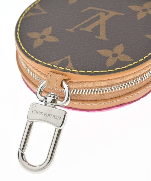 LOUIS VUITTON เครื่องประดับบนกระเป๋า