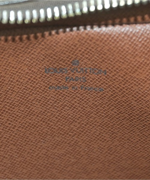 LOUIS VUITTON กระเป๋าสะพาย
