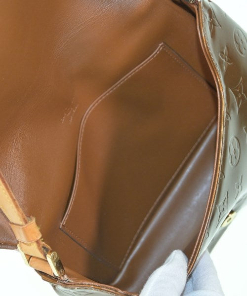 LOUIS VUITTON กระเป๋าสะพาย