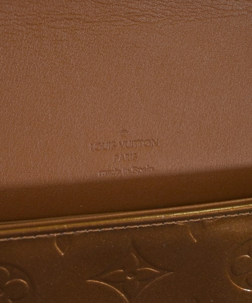LOUIS VUITTON กระเป๋าสะพาย