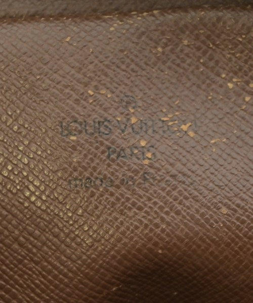 LOUIS VUITTON กระเป๋าสะพาย