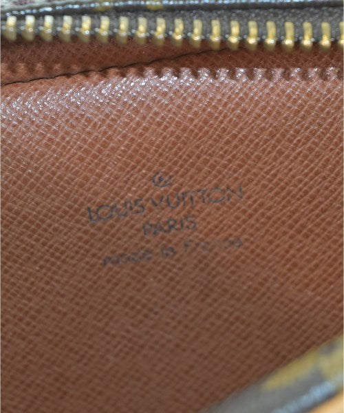LOUIS VUITTON กระเป๋าสะพาย