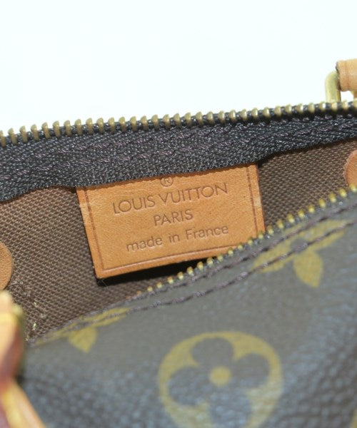 LOUIS VUITTON กระเป๋าใส่อุปกรณ์ขนาดใหญ่