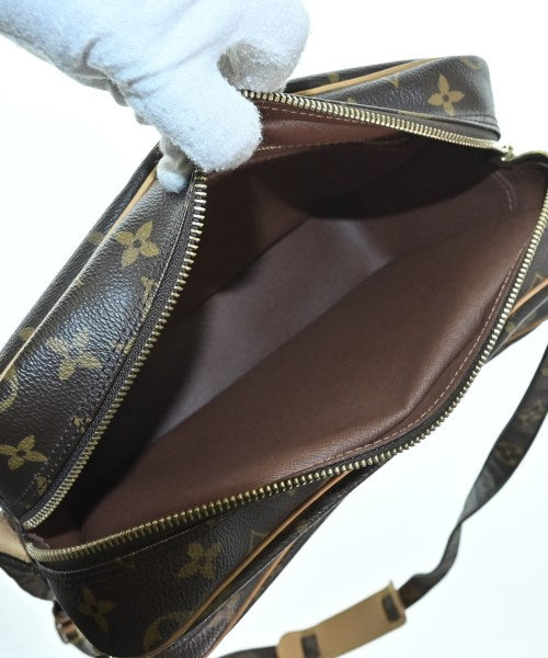 LOUIS VUITTON กระเป๋าสะพาย