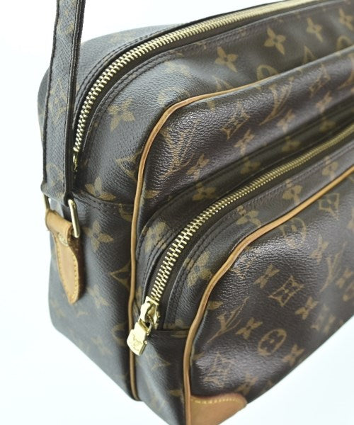 LOUIS VUITTON กระเป๋าสะพาย