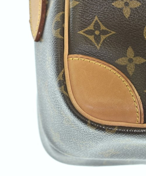 LOUIS VUITTON กระเป๋าสะพาย