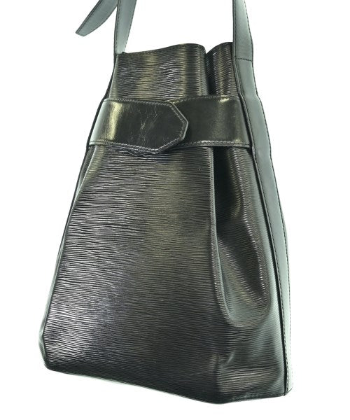 LOUIS VUITTON กระเป๋าสะพาย
