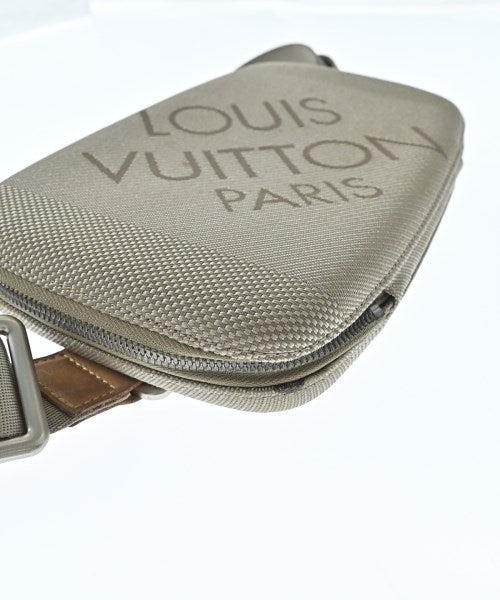 LOUIS VUITTON กระเป๋าสะพาย