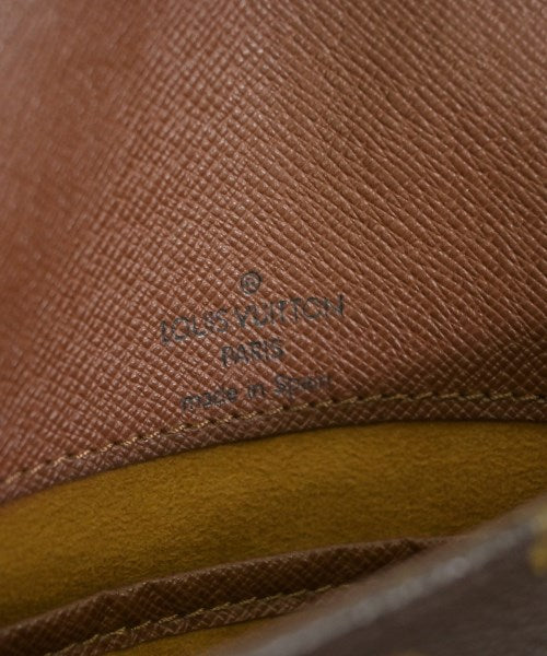 LOUIS VUITTON กระเป๋าสะพาย